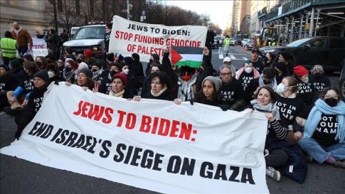 بازداشت حامیان فلسطین در نیویورک قبل از سخنرانی بایدن