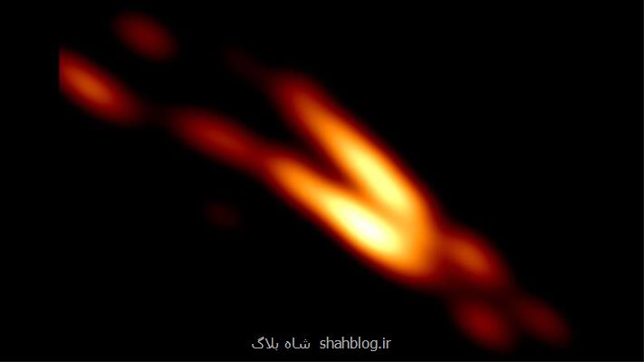 تصاویری از خروج جت پلاسما از مركز یك سیاه چاله با جزئیات بی نظیر