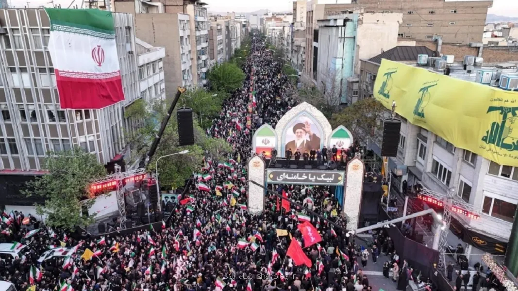 برگزاری مراسم بدرقه و تشییع پیکر رهبر شهید در قم، مشهد و تهران